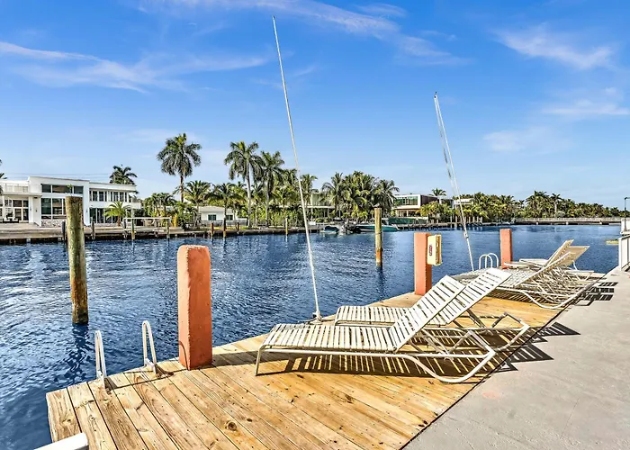 Bay Harbor Sunset Apt 3C